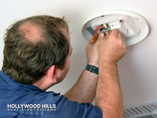 Certified Electrical Light Installation Service | Hollywood Hills Best Electricians
